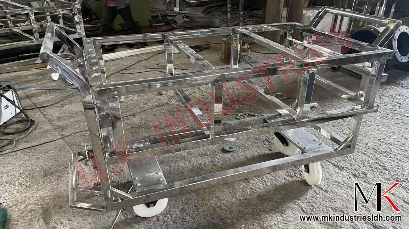 SS Trolley for Bread Crumbs